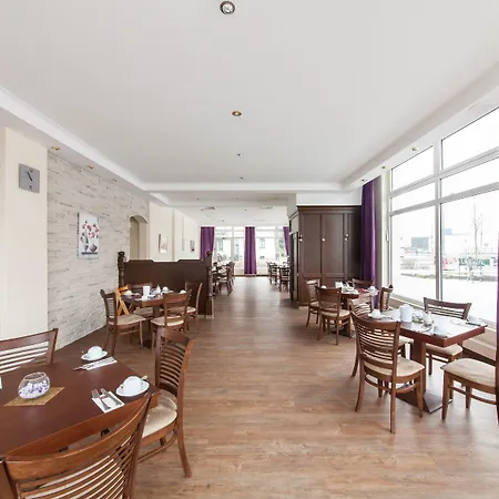 Acora Living The 호텔 3*